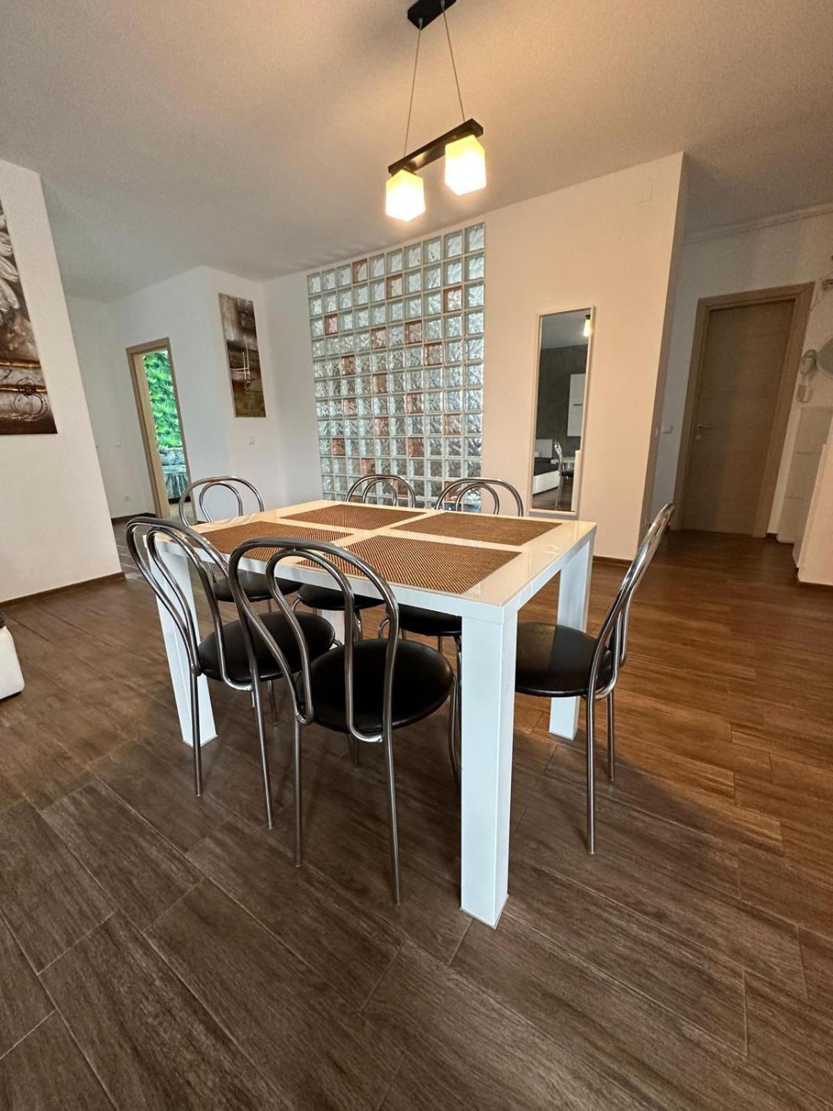 Apartament Lux Albert Olimp Εξωτερικό φωτογραφία